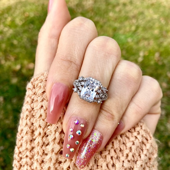 NEW 925 Silver Gorgeous Ring - Picture 6 of 9